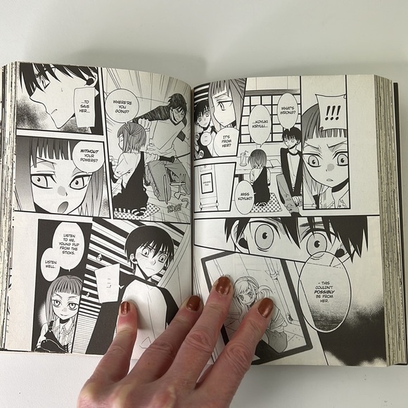 SHINSHOKAN Wolf  God Volume 1 Japanese Manga Book - Picture 4 of 6